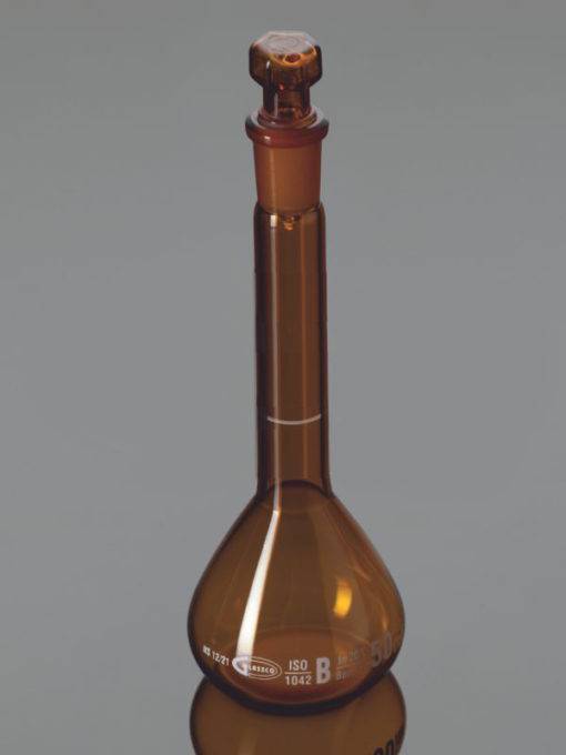 Amber Volumetric Flask, CLASS A, UNSERIALIZED, With Penny Head Stopper, ASTM